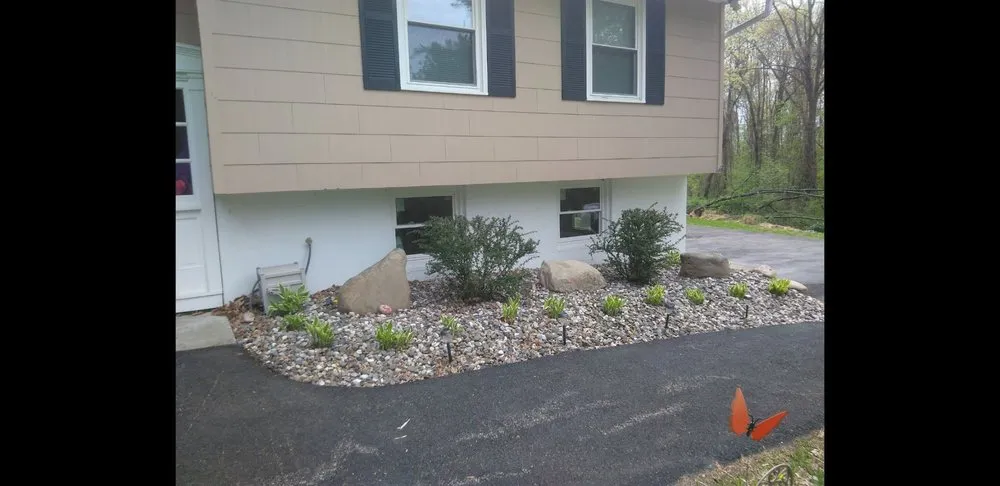 Custom yard cleanup service in Walden, NY by Plantations Landscaping