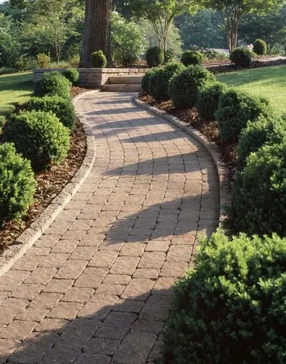 Trusted residential landscaping experts serving Crestwood, KY - Planted Earth
