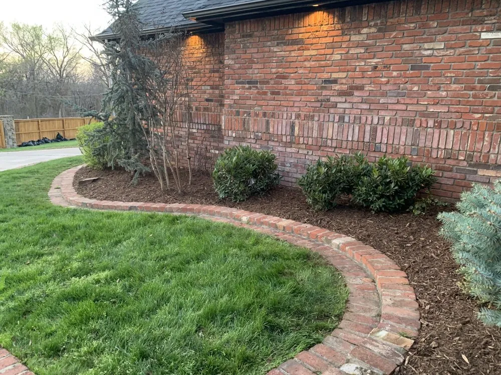 Affordable residential landscaping experts serving Edmond, OK - Planted Landscaping and Lawns