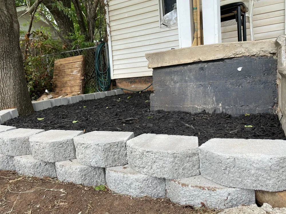 Top-rated lawn mowing service in Oklahoma City, OK by Planters and Beds