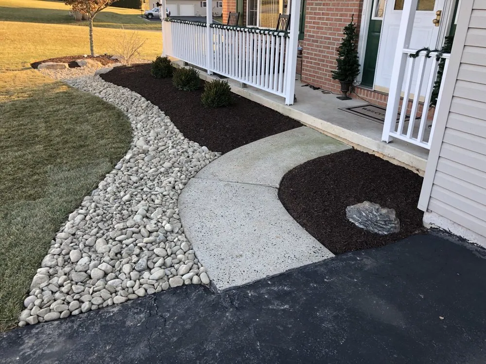 Affordable lawn mowing service in Allentown, PA by Plantique