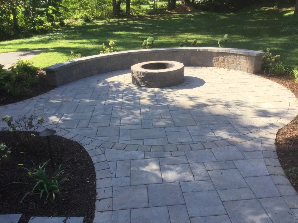 Custom yard maintenance in Allentown, PA - Plantique