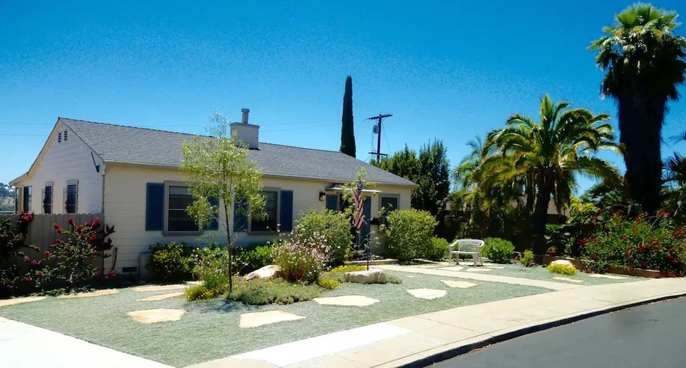Professional landscape design experts serving San Diego, CA - Plants Comprehensive