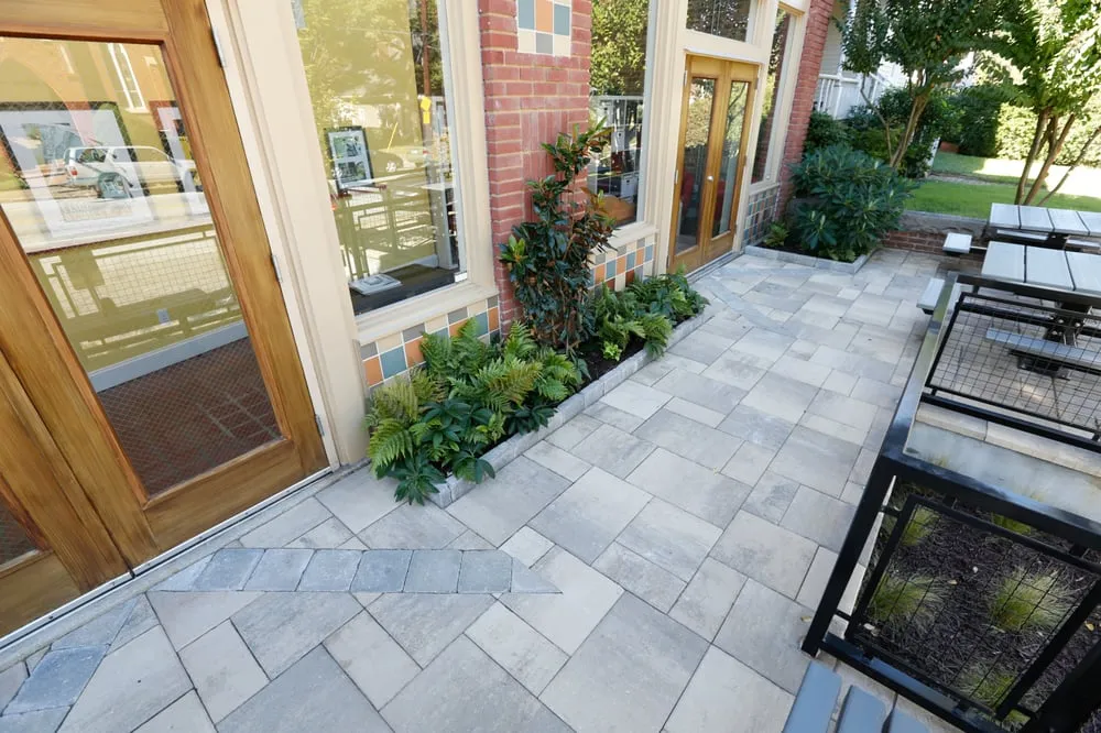 Top-rated lawn mowing service for residential properties in Scottdale, GA by Plants Creative Landscapes