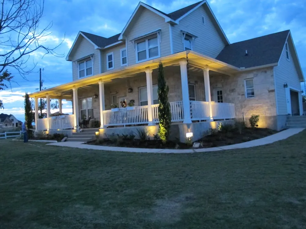 Professional garden landscaping in Austin, TX by Plantscape Solutions