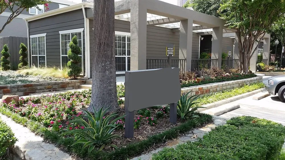 Expert lawn mowing service in Frisco, TX by Platinum DFW Landscape Services