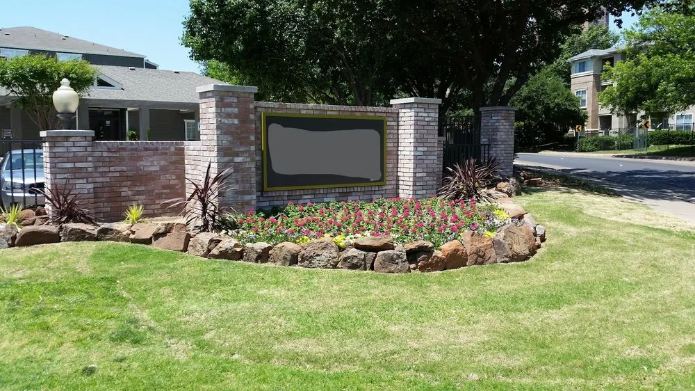 Expert yard maintenance experts serving Frisco, TX - Platinum DFW Landscape Services