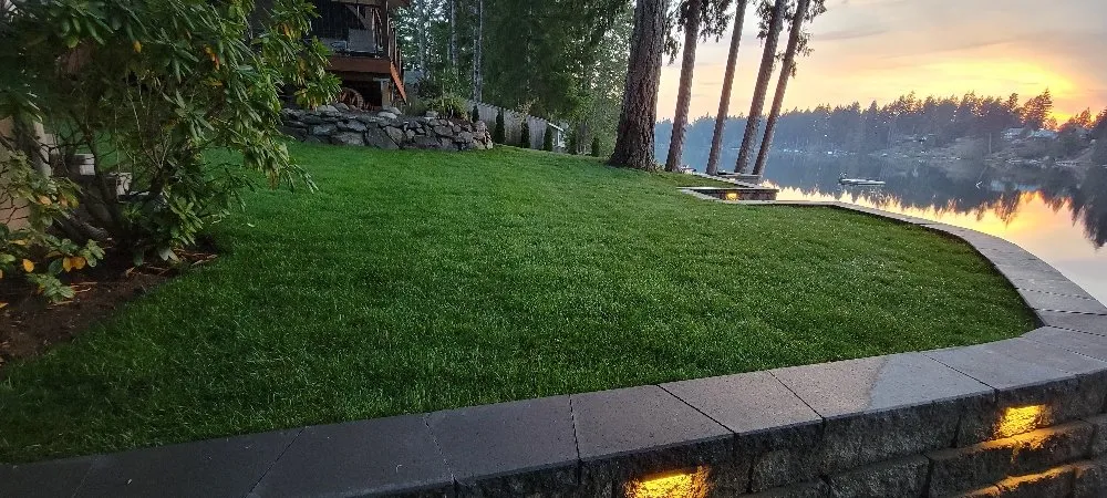 Affordable lawn care service in Lakebay, WA by Platinum Earthworks