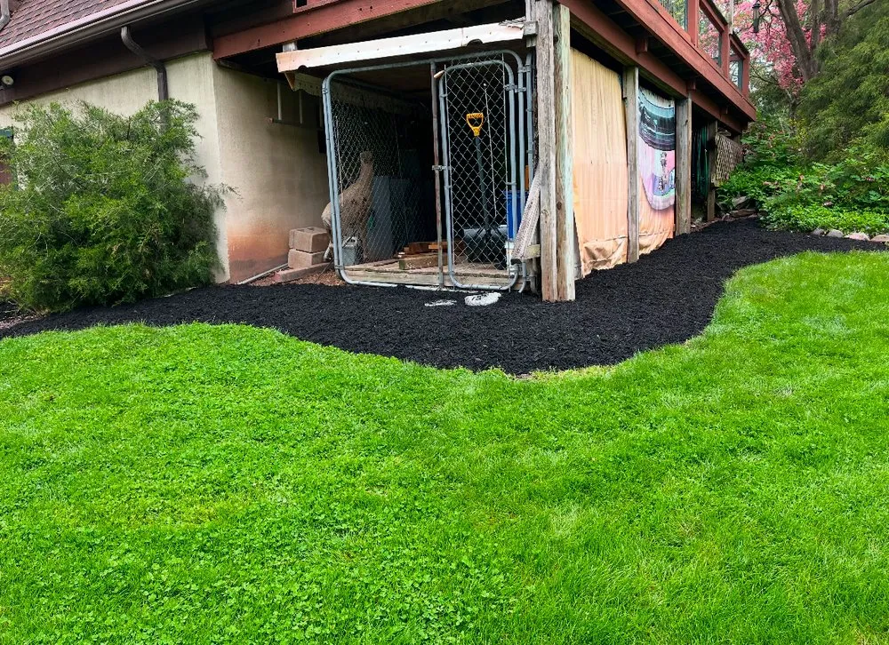 Expert landscaping services experts serving Boiling Springs, PA - Platinum Grass