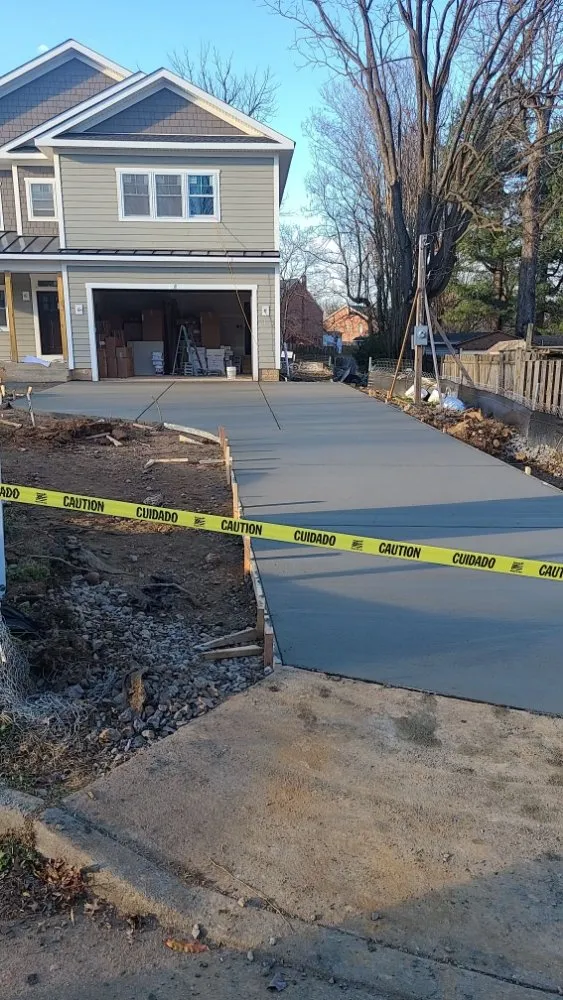 Trusted lawn mowing service for year-round maintenance across Manassas, VA - Platinum Hardscapes & Irrigation