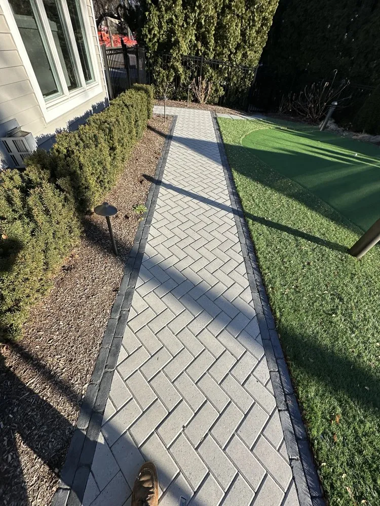 Local garden landscaping for year-round maintenance in Birmingham, MI by Platinum Hardscapes