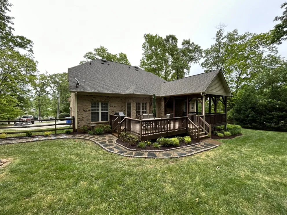 Reliable landscaping services in Mooresville, NC - Platinum Landscape Designs