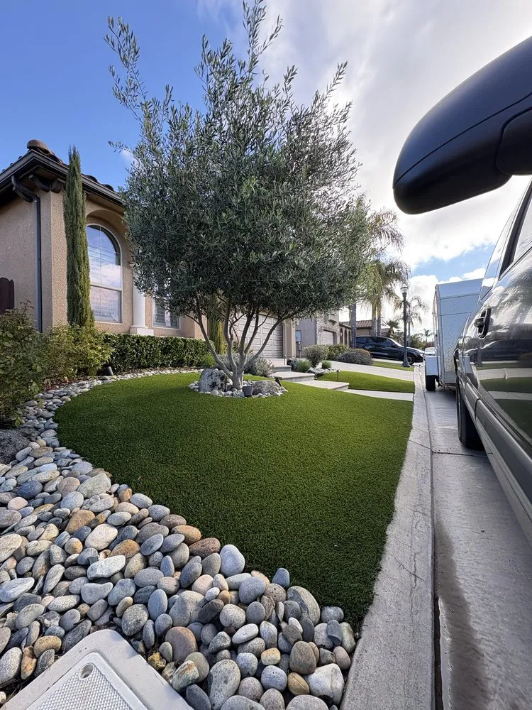 Affordable landscape design in Fresno, CA by Platinum Landscape