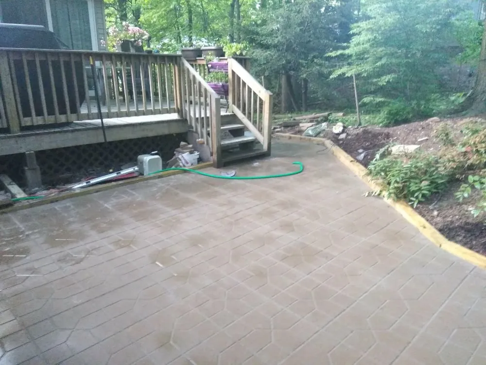 Top-rated lawn care service for homes across Manchester, CT - Platinum Landscaping Services