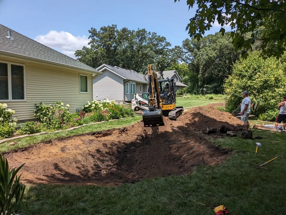 Top-rated lawn mowing service in St Cloud, MN - Platinum Lawn and Landscaping