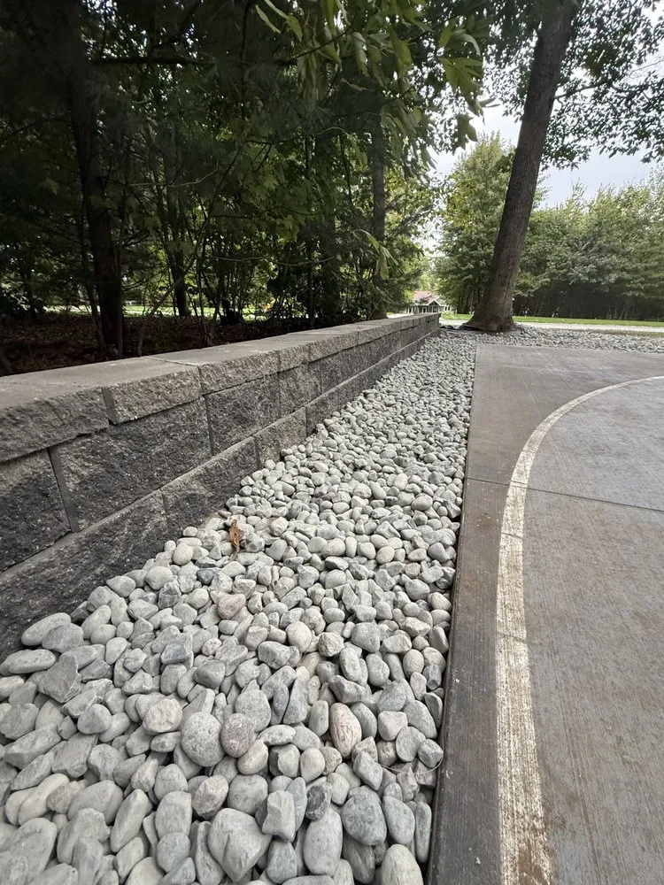 Professional garden landscaping in Grand Haven, MI by Platinum Lawn Care