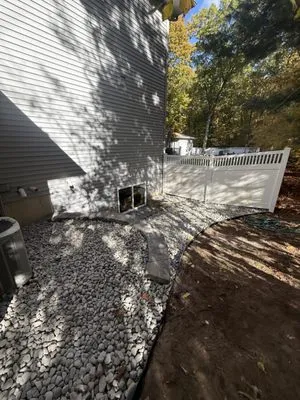 Platinum Lawn Care Logo