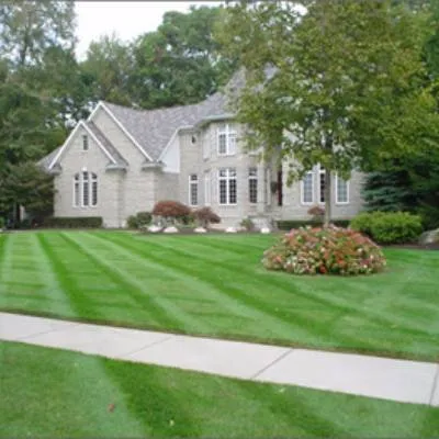Affordable landscape design experts serving Sterling Heights, MI - Platinum Lawn Service & Landscaping