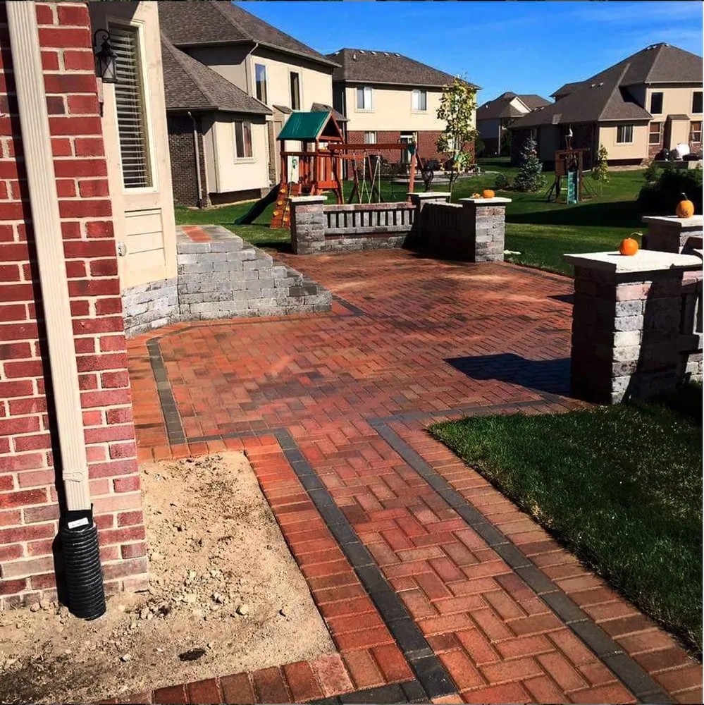 Trusted lawn care service near you in Sterling Heights, MI by Platinum Lawn Service & Landscaping
