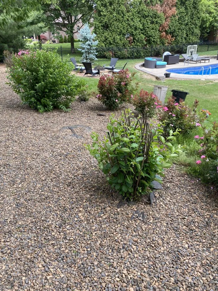 Professional outdoor landscaping for beautiful yards across Lexington, KY - Platinum Lawns