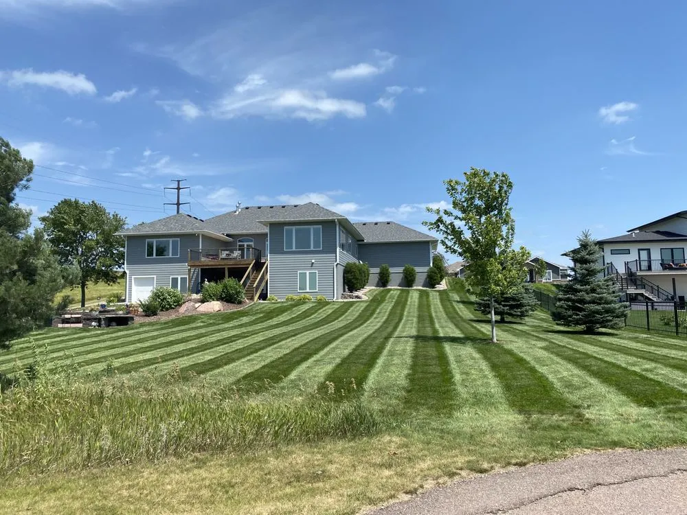 Reliable garden landscaping for residential properties in Sioux City, IA by Platinum LawnScapes