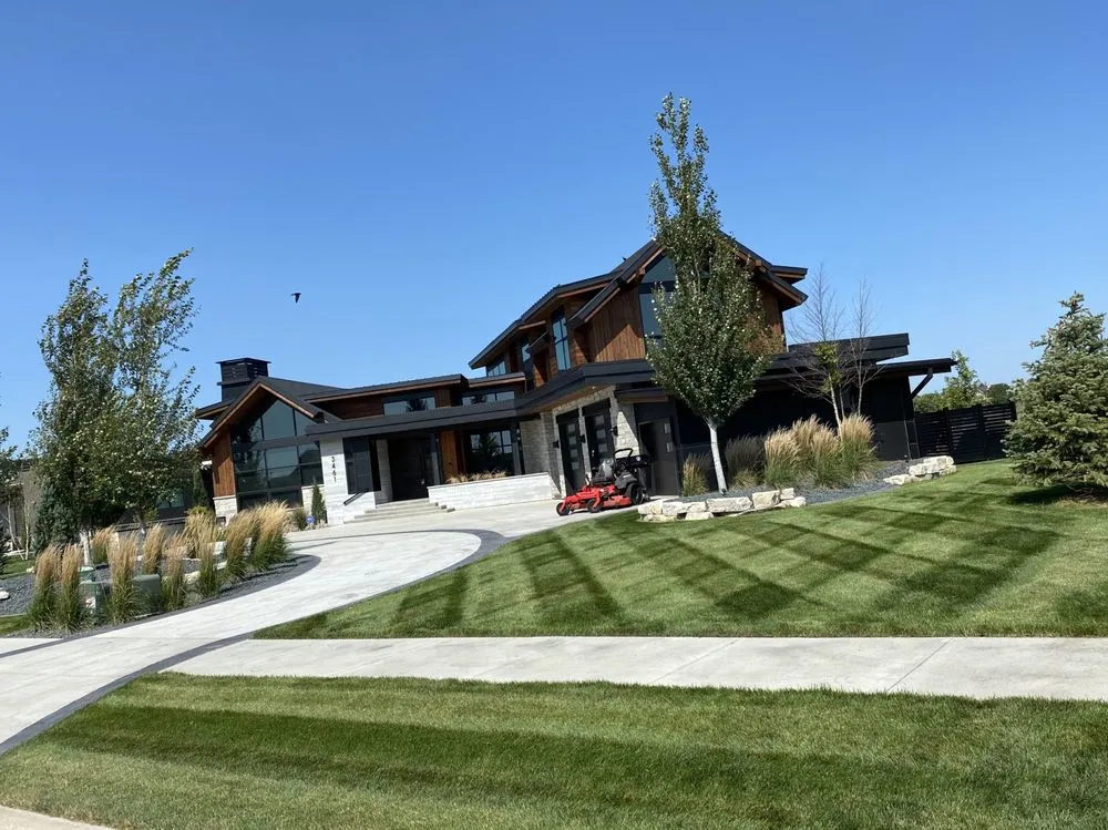 Expert landscape installation in Sioux City, IA by Platinum LawnScapes