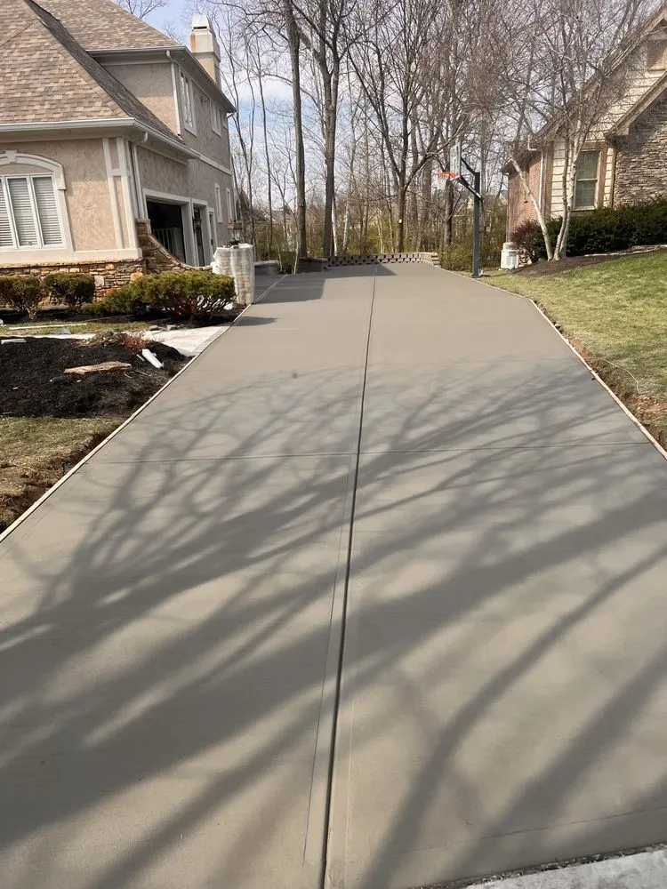 Custom landscaping services in Liberty Township, OH - Platinum Outdoor Service