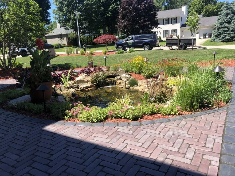 Top-rated yard cleanup service in Caledonia, MI - Platinum Ponds & Landscaping