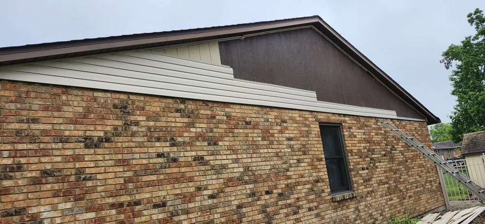 Custom lawn care service in Caseyville, IL by Platz Design & Landscape