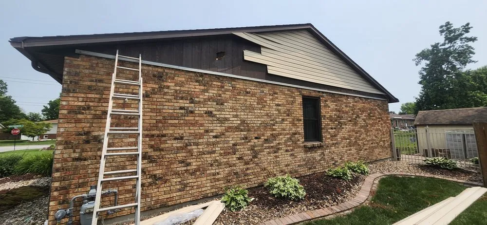 Reliable lawn care service experts serving Caseyville, IL - Platz Design & Landscape