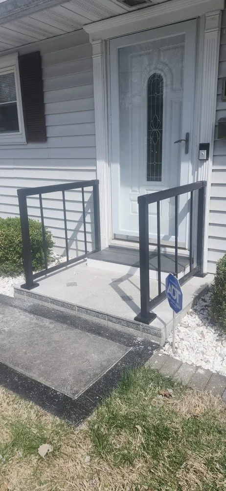 Local yard cleanup service experts serving Caseyville, IL - Platz Design & Landscape