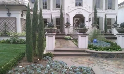 Affordable garden landscaping for homes across Lake Forest, CA - Playa Landscaping