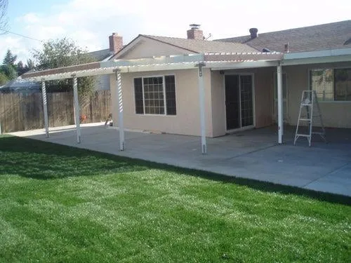 Reliable lawn care service for year-round maintenance across Lake Forest, CA - Playa Landscaping