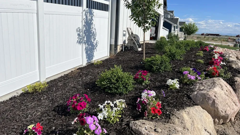 Expert garden landscaping experts serving Ogden, UT - Pleasant Outdoor