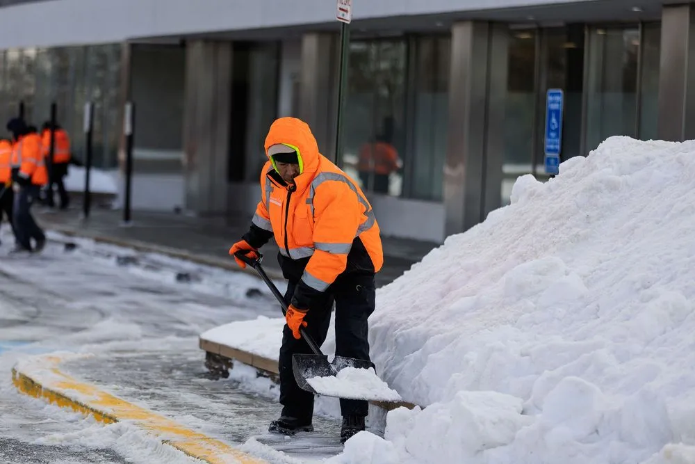 Affordable lawn care service for residential properties across Annapolis, MD - Pleasant View Property Services