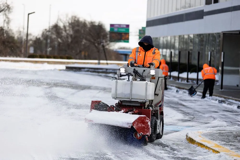 Professional yard cleanup service in Annapolis, MD - Pleasant View Property Services