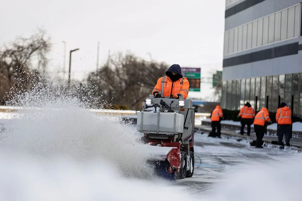 Local yard maintenance experts serving Annapolis, MD - Pleasant View Property Services