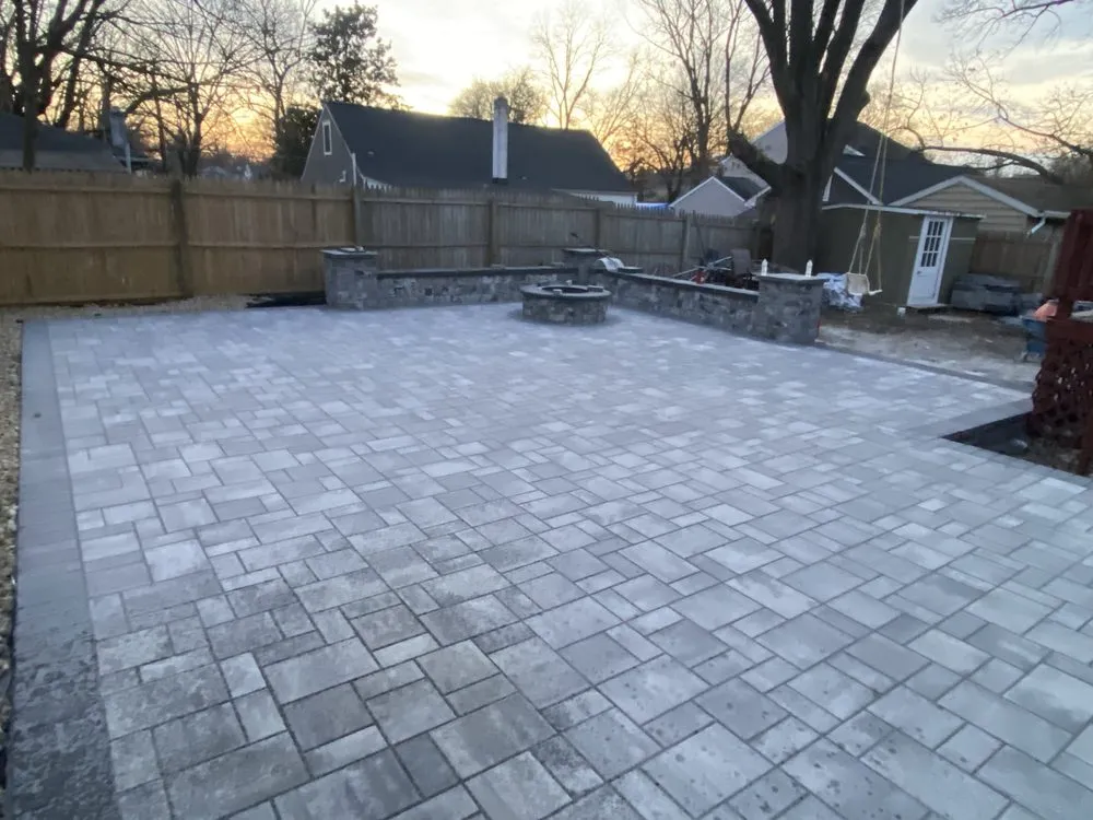 Affordable lawn care service experts serving Annapolis, MD - Pleitez Landscaping