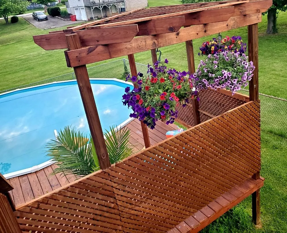 Expert lawn care service in Frankfort, KY by PLJ Mowing