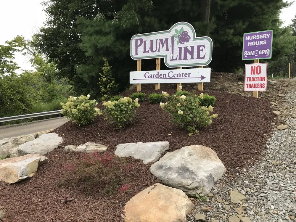 Custom residential landscaping in Murrysville, PA - Plumline Nursery