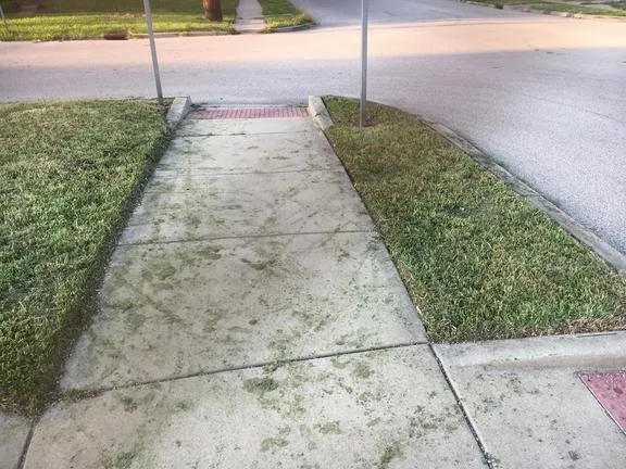 Local lawn care service in Springfield, IL by Plummer Lawn Care Service