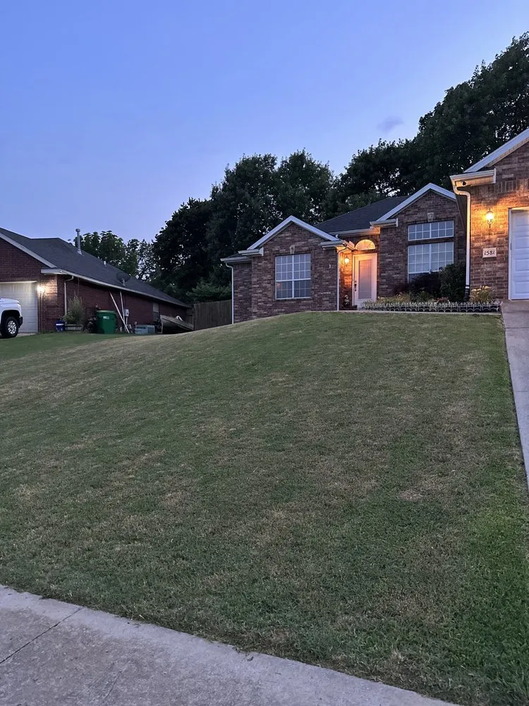 Local lawn care service in Bethel Heights, AR - Plummers Lawn and Gutter