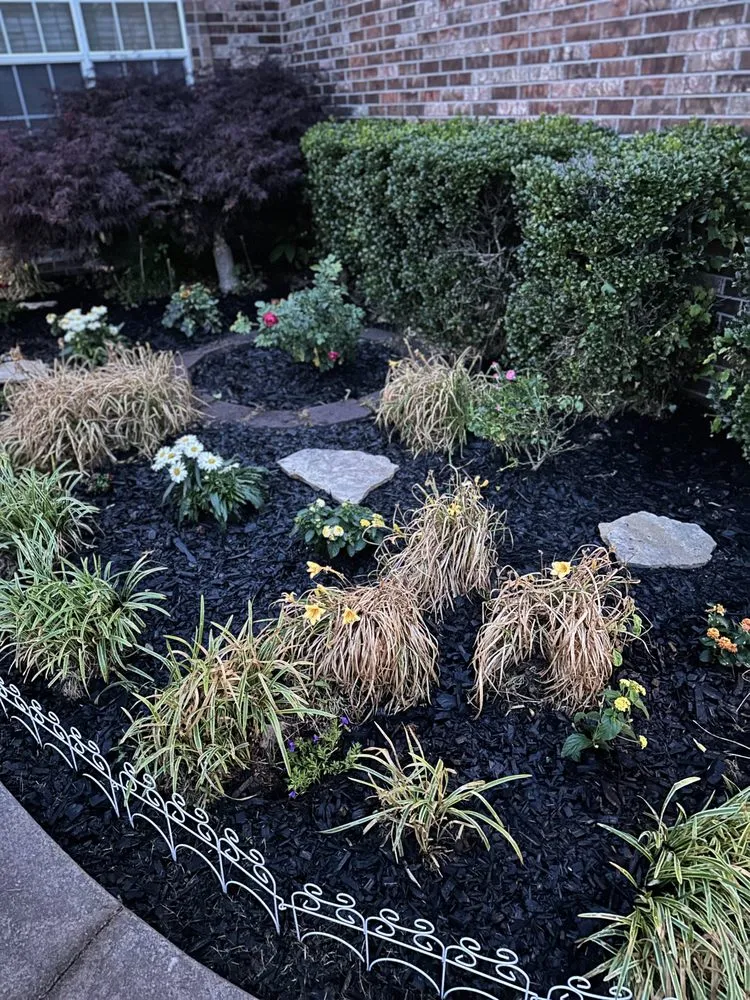 Professional landscaping services in Bethel Heights, AR - Plummers Lawn and Gutter