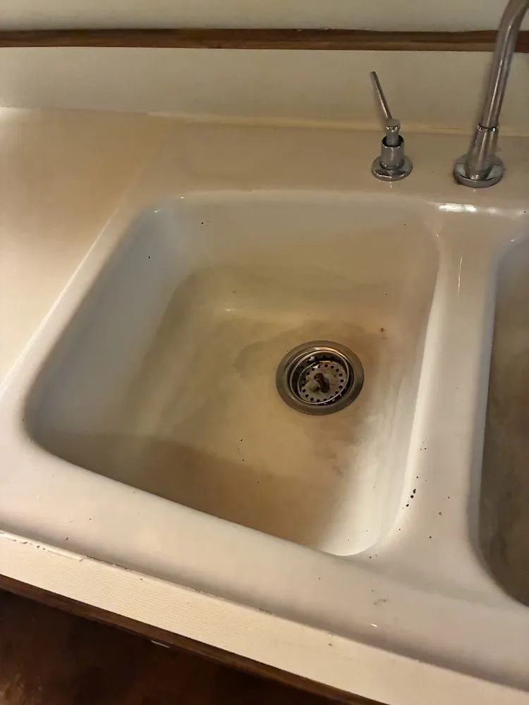 Affordable landscaping services with custom design in New Hartford, NY by Plunder Runners