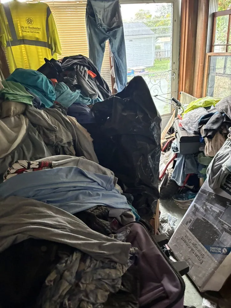 Reliable yard maintenance for beautiful yards in New Hartford, NY by Plunder Runners