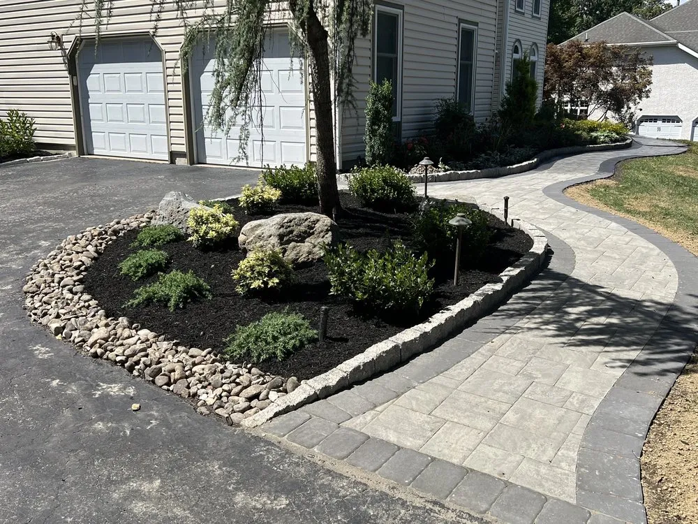 Professional garden landscaping experts serving Plymouth Meeting, PA - Plymouth Nursery & Landscape