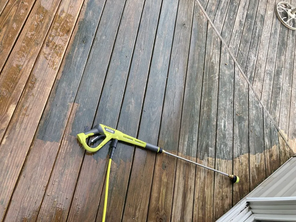 Affordable yard maintenance in Jamestown, NY - P&M Pressure Washing Services