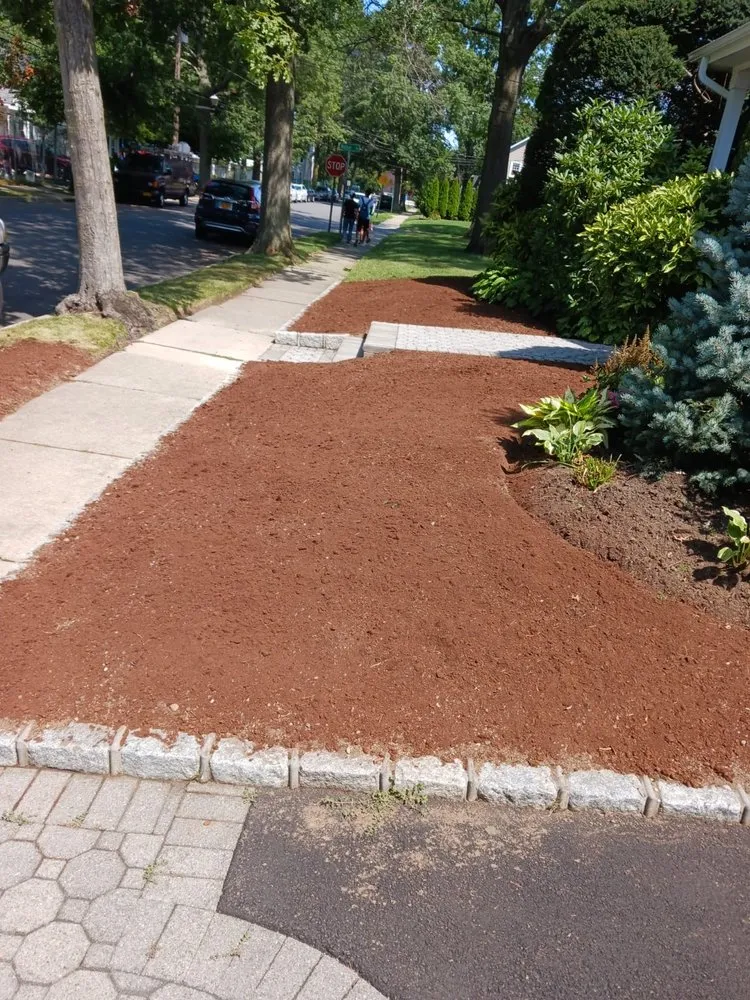 Professional landscape installation in Locust Valley, NY - PMC landscaping