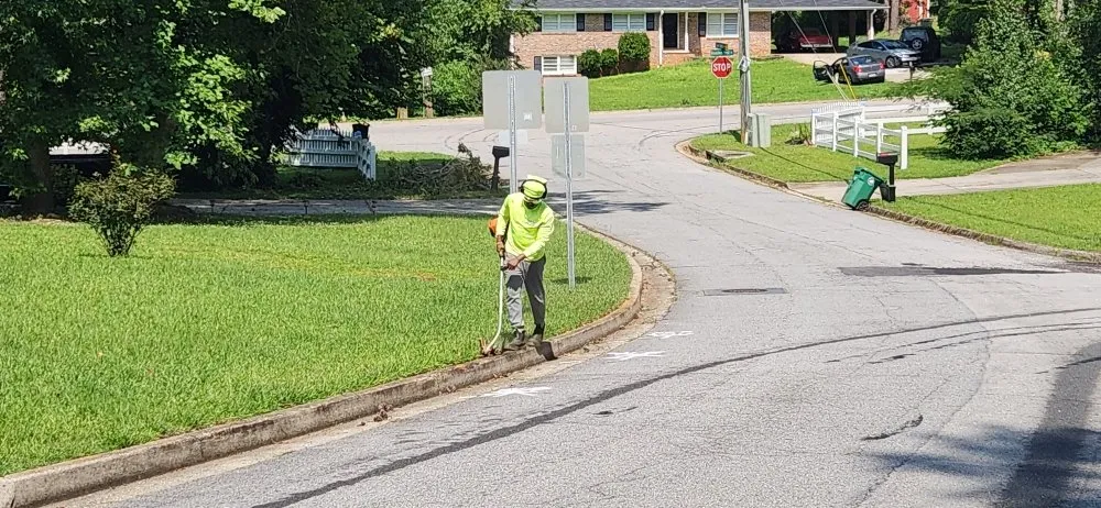 Professional lawn care service with custom design across Riverdale, GA - Pmp Brothers Lawn Care