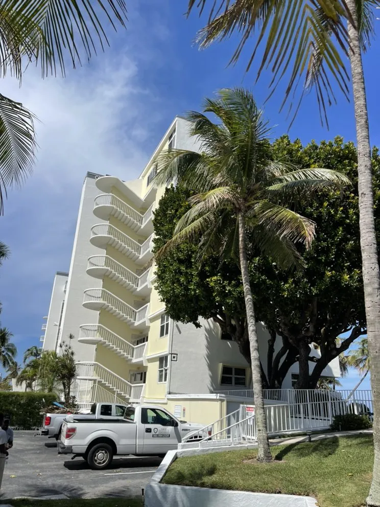 Trusted lawn care service experts serving Lake Worth, FL - PMV Landscapers & Lawn Services